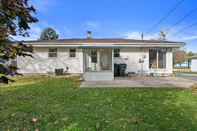 7329 Cliffside DRIVE, Racine, WI 53402