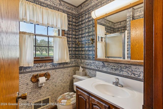 2474 Tomlinson Road, Mason, MI 48854