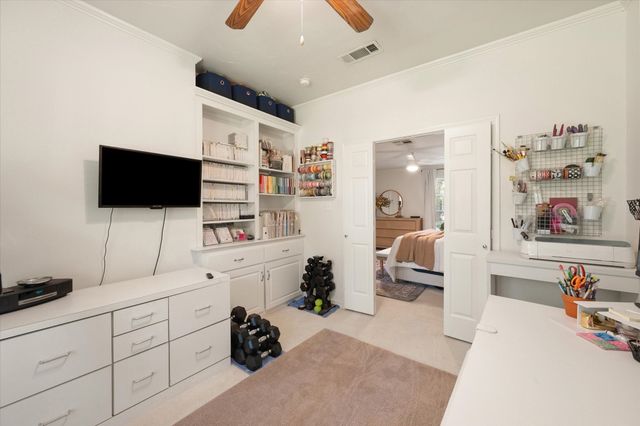 716 Meadow Drive, Corsicana, TX 75110