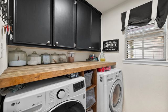 716 Meadow Drive, Corsicana, TX 75110