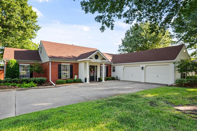716 Meadow Drive, Corsicana, TX 75110