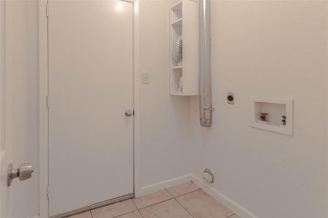 2005 Matthews LN 2, Austin, TX 78745