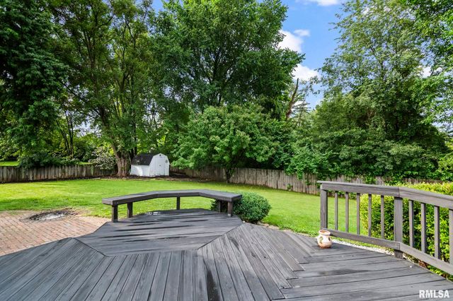 2421 MAYFAIR Road, Springfield, IL 62703