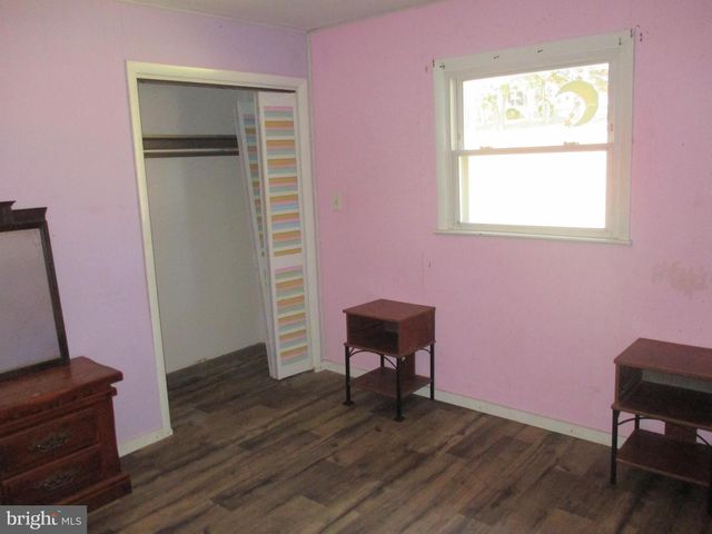 11198 KNOBLEY RD, Keyser, WV 26726