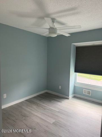 80 Bowline Street, Barnegat, NJ 08005