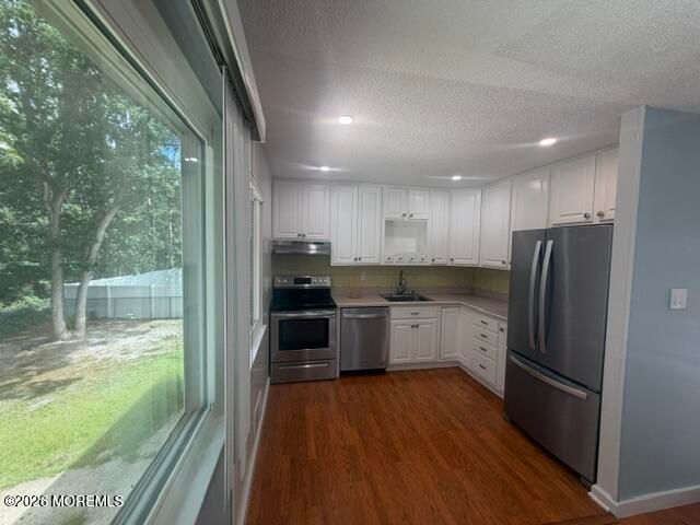 80 Bowline Street, Barnegat, NJ 08005