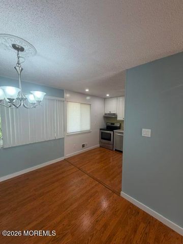 80 Bowline Street, Barnegat, NJ 08005