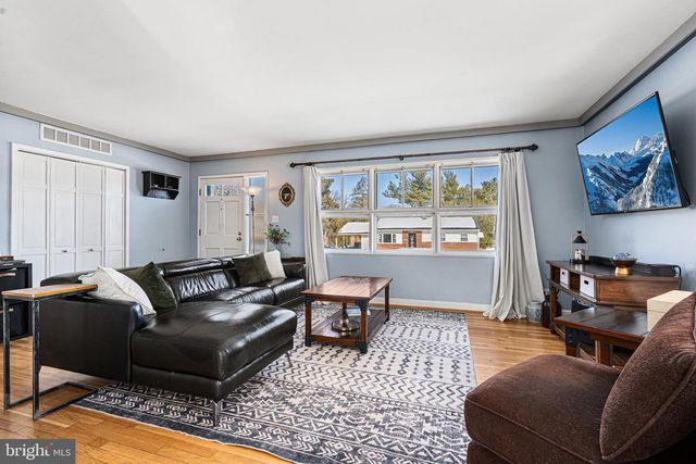 301 DEEP DALE DR, Lutherville Timonium, MD 21093