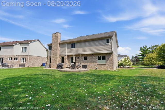 840 Pheasant Woods Drive, Canton Charter Township, MI 48188