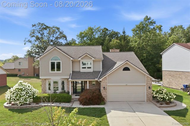 840 Pheasant Woods Drive, Canton Charter Township, MI 48188