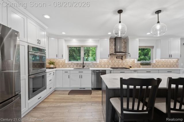 840 Pheasant Woods Drive, Canton Charter Township, MI 48188