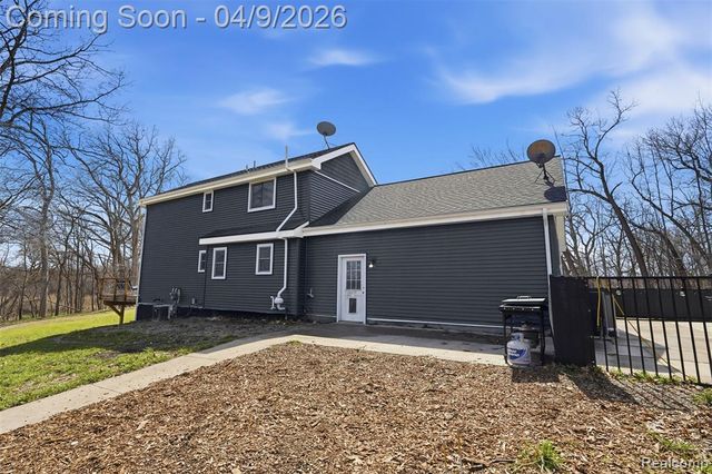 2929 Acorn Lane, Howell, MI 48843