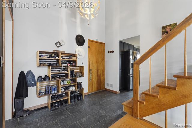 2929 Acorn Lane, Howell, MI 48843