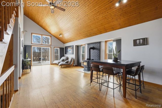 2929 Acorn Lane, Howell, MI 48843
