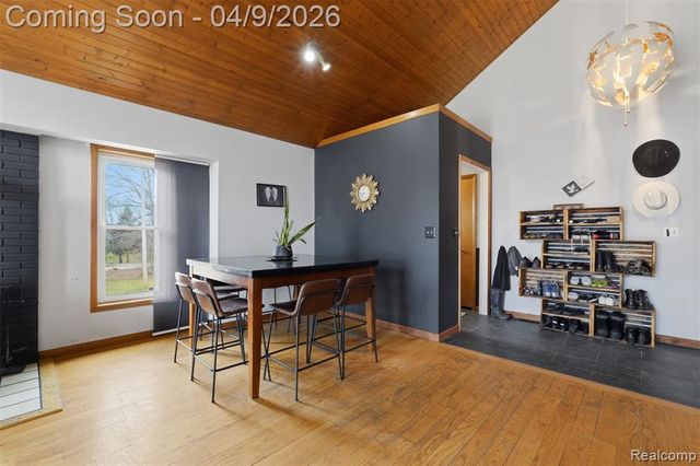 2929 Acorn Lane, Howell, MI 48843