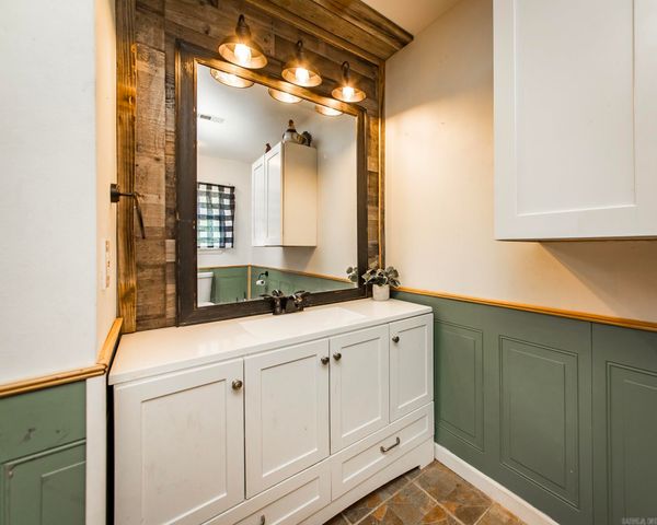 197 Jones Loop, El Paso, AR 72045