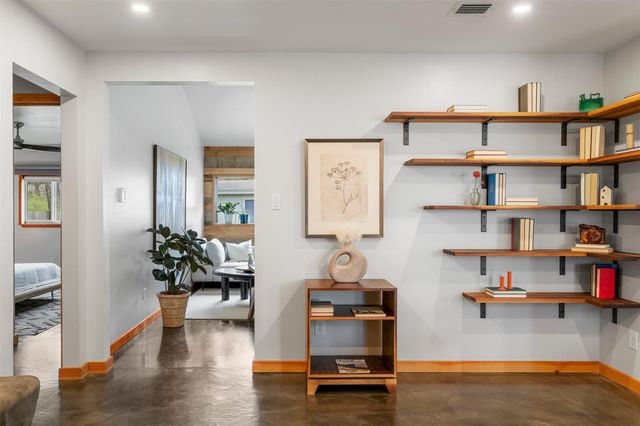 1111 Radam CIR, Austin, TX 78745