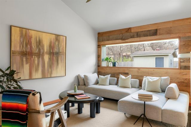 1111 Radam CIR, Austin, TX 78745