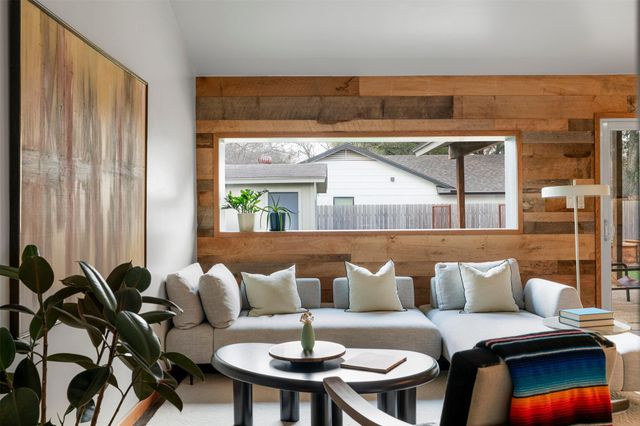 1111 Radam CIR, Austin, TX 78745