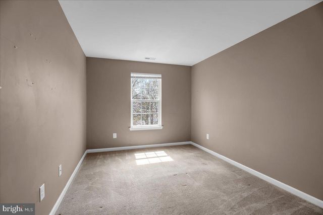 7 FRANKLIN CIR, Somerdale, NJ 08083