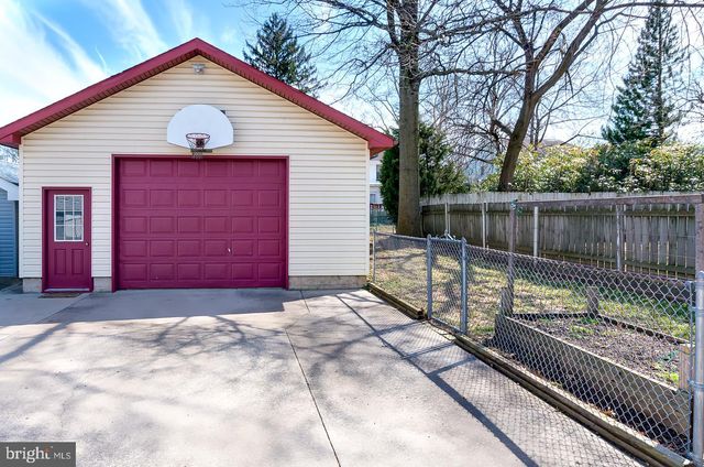 6714 ROGERS, Pennsauken, NJ 08109
