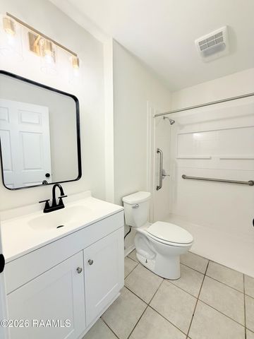 208 Castle Row, Lafayette, LA 70506