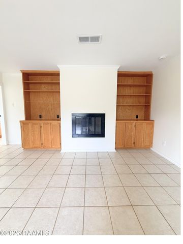 208 Castle Row, Lafayette, LA 70506