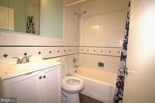 2517 MCCOMAS AVE, Dundalk, MD 21222