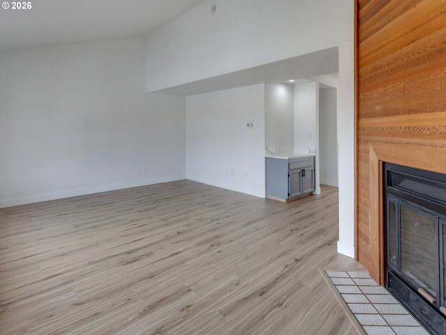 6228 MERIDIAN Cir 7, West Linn, OR 97068