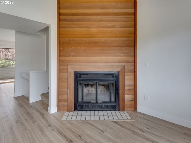 6228 MERIDIAN Cir 7, West Linn, OR 97068