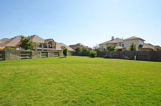 510 Mcallister Avenue, Sugar Land, TX 77479