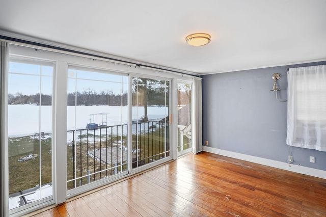 8929 Waruf Avenue, Portage City, MI 49002