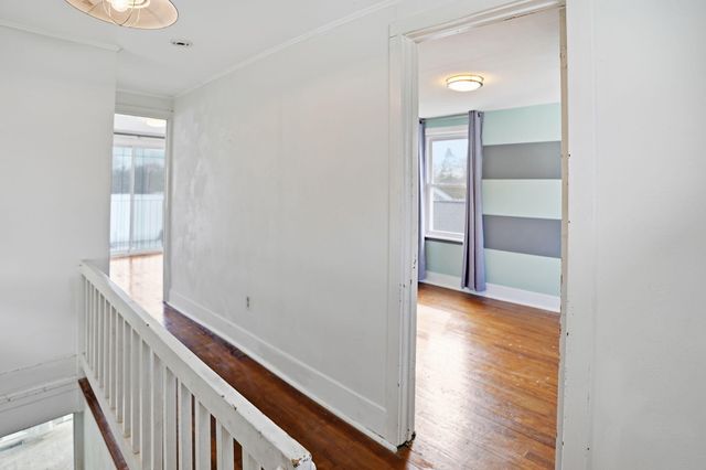 8929 Waruf Avenue, Portage City, MI 49002