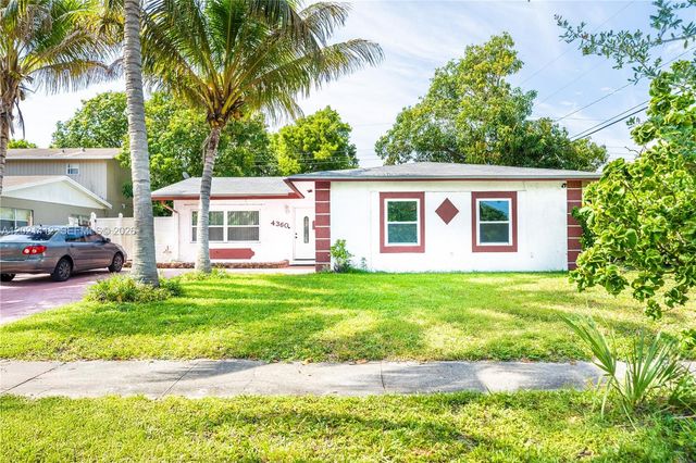 4360 NW 32nd Ct, Lauderdale Lakes, FL 33319