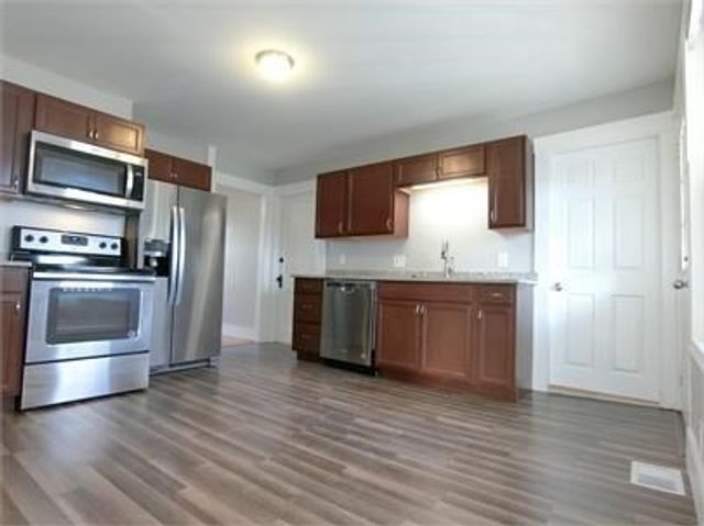 19 Cross Street 1R, Grafton, MA 01560