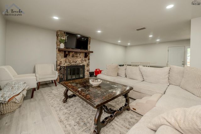 4665 MISTLETOE DRIVE, Wichita Falls, TX 76310