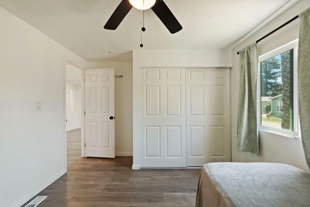 13 River Bend Dr, Lodi, CA 95242