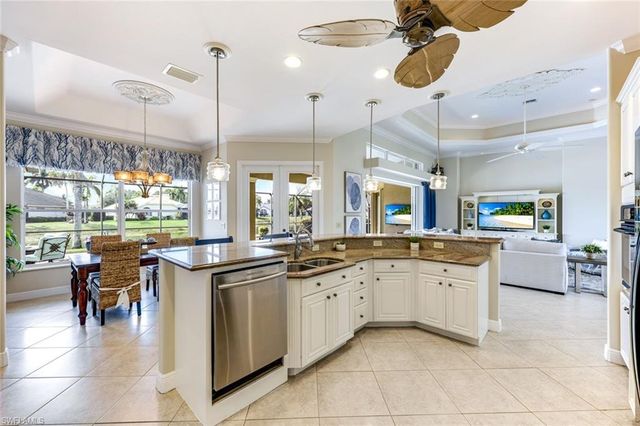 4568 Merganser CT, Naples, FL 34119