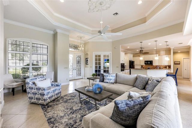 4568 Merganser CT, Naples, FL 34119