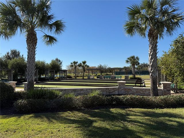 8301 BRIDGEPORT BAY CIRCLE, Mount Dora, FL 32757