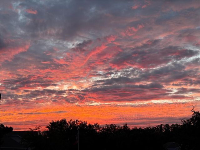 8301 BRIDGEPORT BAY CIRCLE, Mount Dora, FL 32757