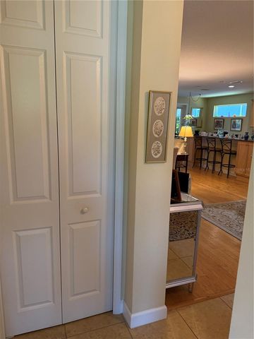 8301 BRIDGEPORT BAY CIRCLE, Mount Dora, FL 32757