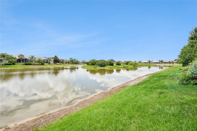 8301 BRIDGEPORT BAY CIRCLE, Mount Dora, FL 32757