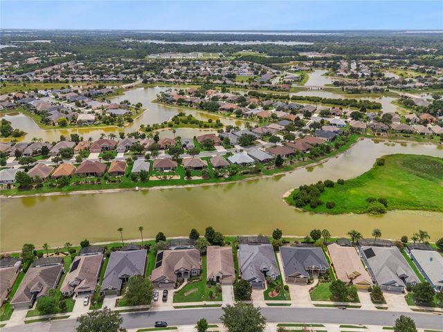 8301 BRIDGEPORT BAY CIRCLE, Mount Dora, FL 32757