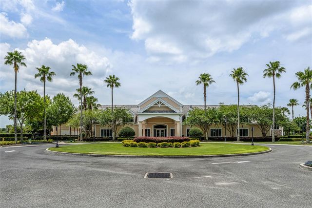 8301 BRIDGEPORT BAY CIRCLE, Mount Dora, FL 32757