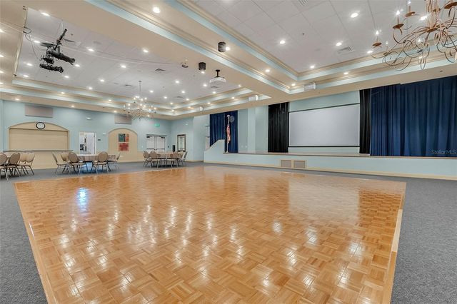 8301 BRIDGEPORT BAY CIRCLE, Mount Dora, FL 32757