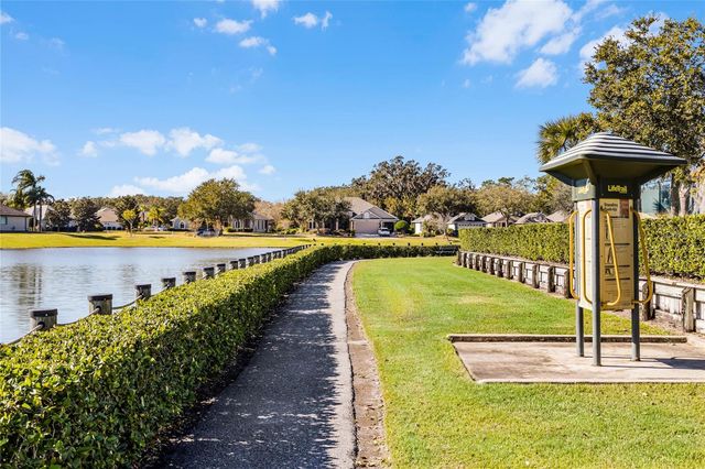8301 BRIDGEPORT BAY CIRCLE, Mount Dora, FL 32757