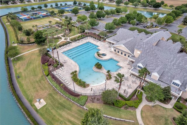 8301 BRIDGEPORT BAY CIRCLE, Mount Dora, FL 32757