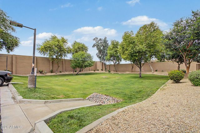 1438 N 80TH Lane, Phoenix, AZ 85043