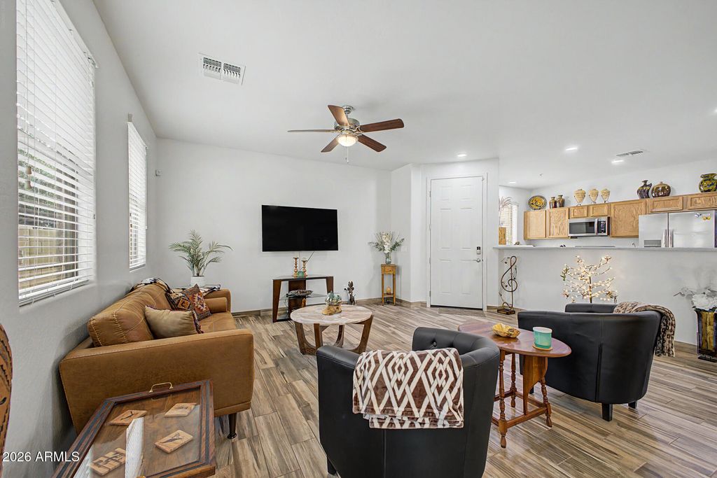 1438 N 80TH Lane, Phoenix, AZ 85043 — photo 5